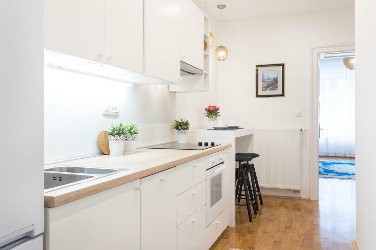 City Center Apartments Zagabria Esterno foto